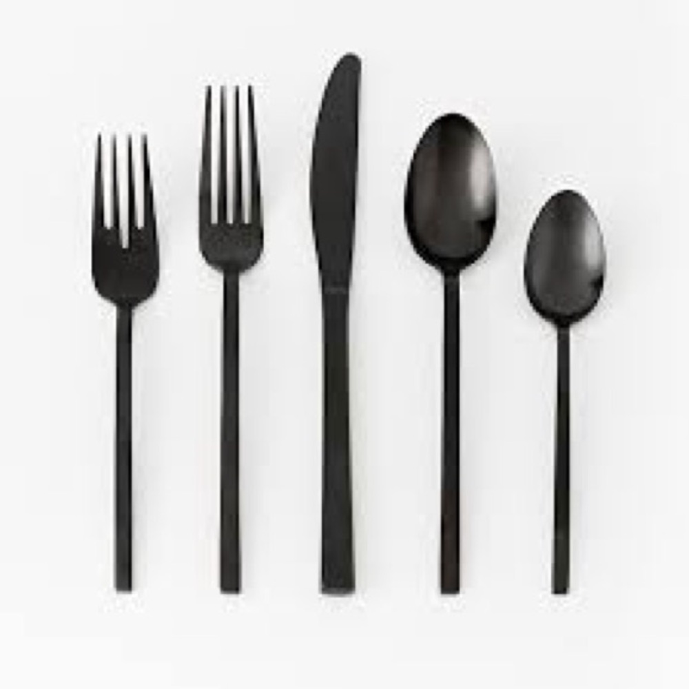 West Elm Blair - Matte Black Flatware Cutlery Set (32 pieces)